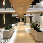 117 On Strand - City Apartments